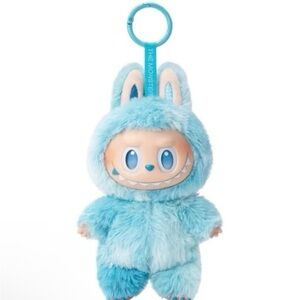 Labubu Big Into Energy Hope